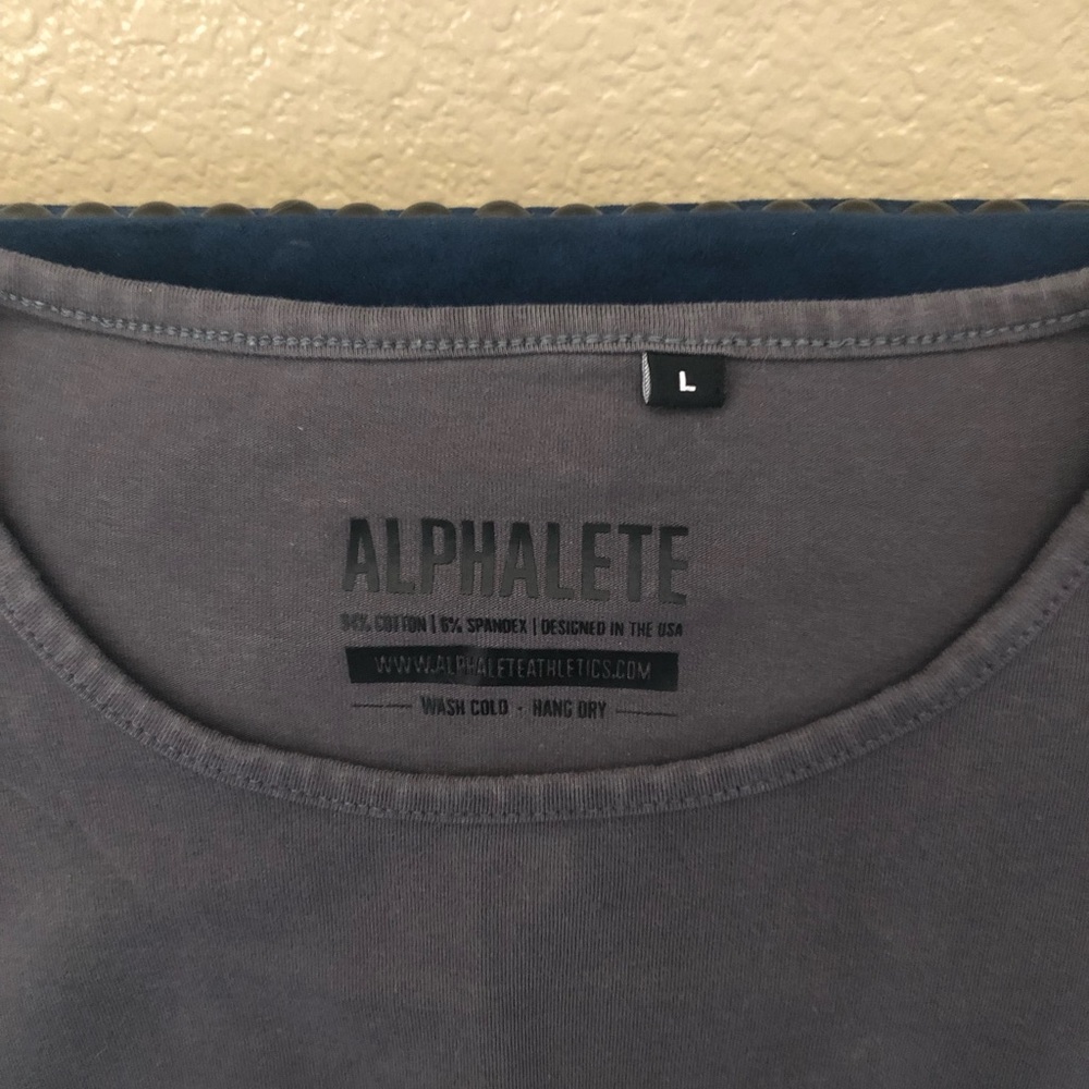 Alphalete T-Shirt - Dark Gray